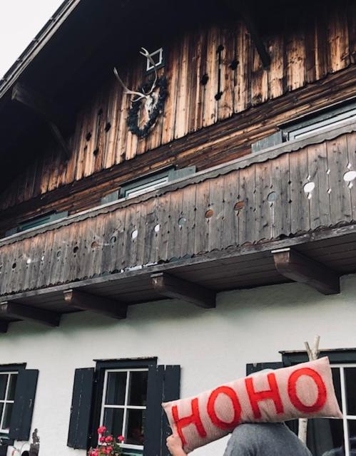 Forest Chalet, 15 Min To Salzburg Olt Town, And Most Beautiful Lakes, Secluded Location, 1,000 Sqm Garden, Mountainview, Panorama Sauna, Bath Whirlpool, Bbq&Bikes&Sunbeds For Free, Up To 10 P Golling an der Salzach Exterior foto