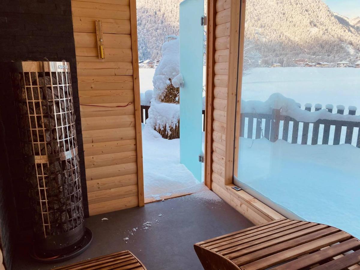 Forest Chalet, 15 Min To Salzburg Olt Town, And Most Beautiful Lakes, Secluded Location, 1,000 Sqm Garden, Mountainview, Panorama Sauna, Bath Whirlpool, Bbq&Bikes&Sunbeds For Free, Up To 10 P Golling an der Salzach Exterior foto