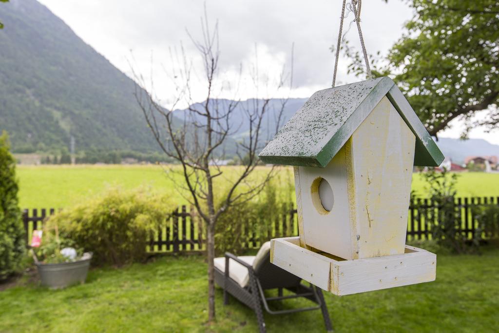 Forest Chalet, 15 Min To Salzburg Olt Town, And Most Beautiful Lakes, Secluded Location, 1,000 Sqm Garden, Mountainview, Panorama Sauna, Bath Whirlpool, Bbq&Bikes&Sunbeds For Free, Up To 10 P Golling an der Salzach Exterior foto