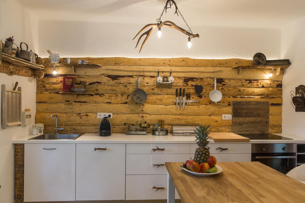Forest Chalet, 15 Min To Salzburg Olt Town, And Most Beautiful Lakes, Secluded Location, 1,000 Sqm Garden, Mountainview, Panorama Sauna, Bath Whirlpool, Bbq&Bikes&Sunbeds For Free, Up To 10 P Golling an der Salzach Cameră foto